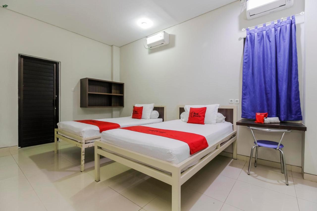 Reddoorz Near Samarinda Central Plaza Ngoại thất bức ảnh